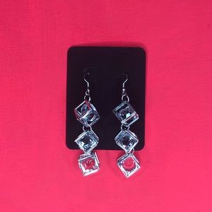Fashion Hot Dangle Simulated Diamond 💎 Earrings